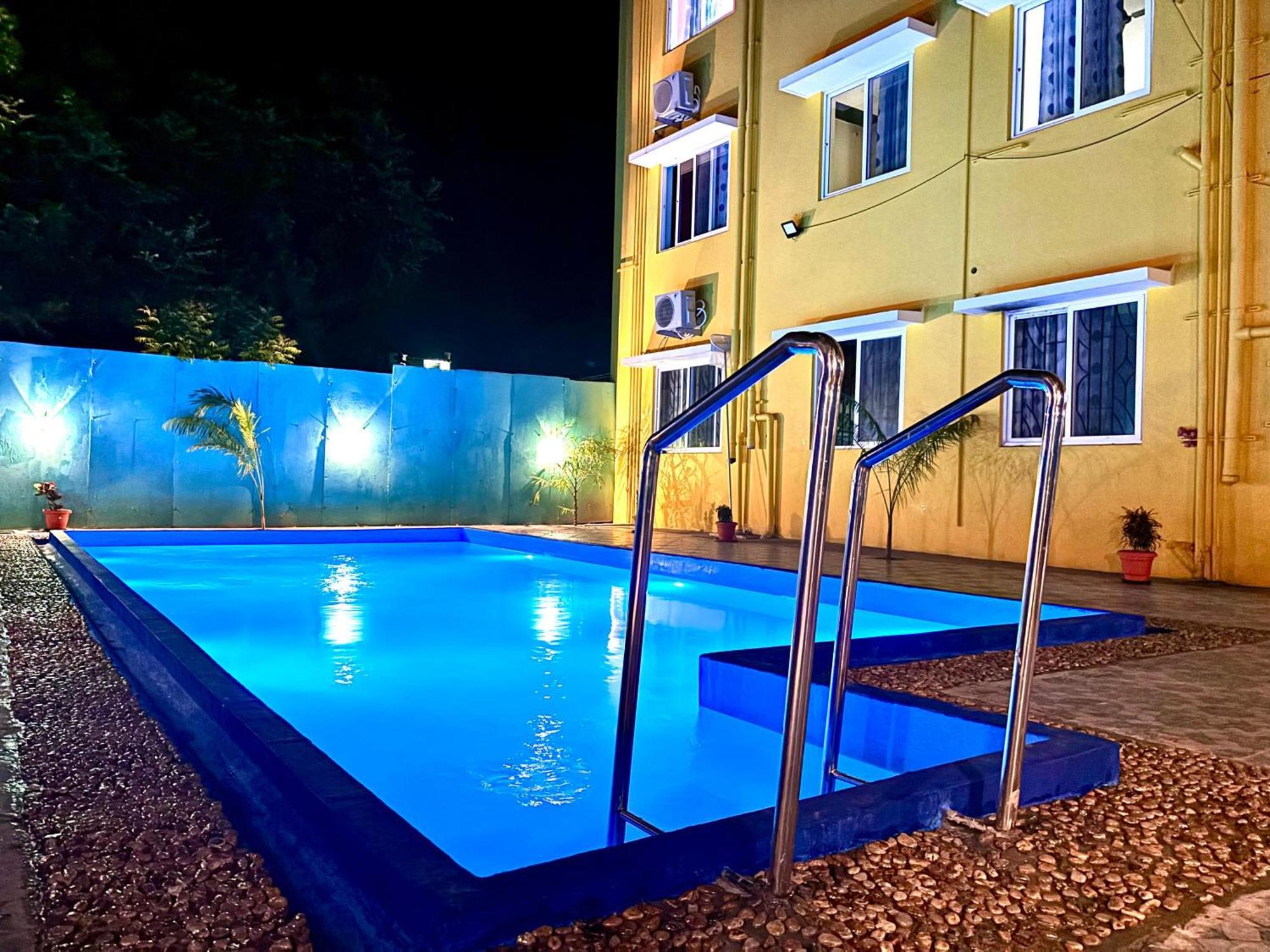 Villa Auro Galaxy Puducherry Exterior foto