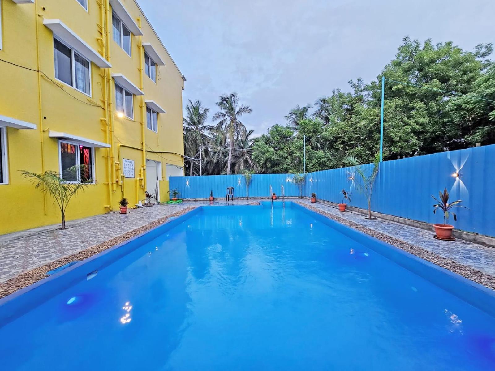 Villa Auro Galaxy Puducherry Exterior foto